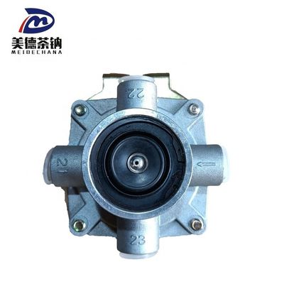 공급 원본 6 포트 공기 브레이크 릴레이 밸브 35A01-27010 중국 버스 및 트럭