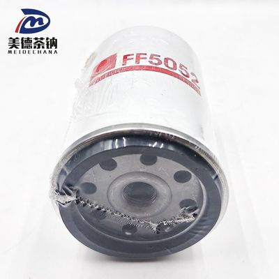 트럭 디젤 엔진 냉각 액체 필터 FF5052/1105-00058 필터 종이 필터링 용 철