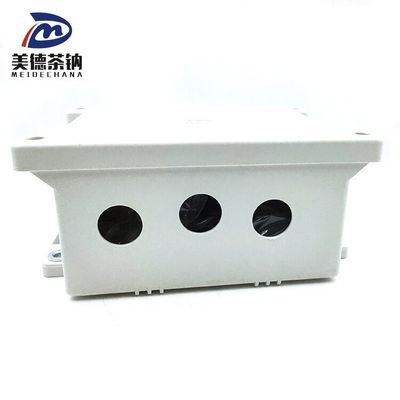 그림은 버스 전기 장비를 보여줍니다 버스 모든 버스의 버스 지연 컨트롤러를위한 릴레이 박스