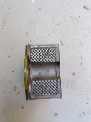 중국 버스 및 트럭 전면 retarder 쿠션 고무 블록 1000-01-00001 최신 디자인